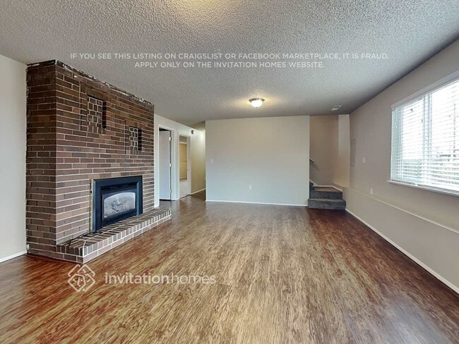 Building Photo - 2401 N Narrows Dr