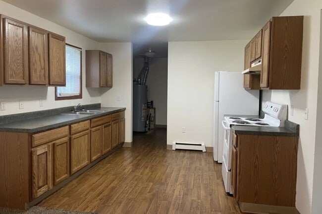 Building Photo - 726 N 25th St