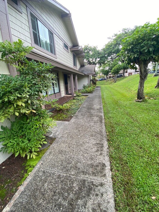 Building Photo - 159LOP