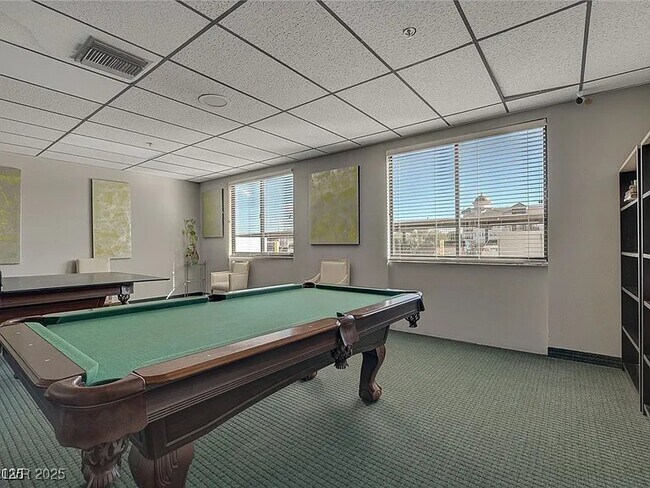 Building Photo - 3930 University Center Dr