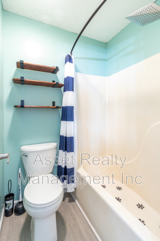 Building Photo - 4400 Northgate Dr