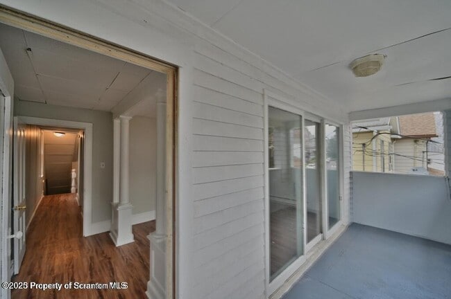 Building Photo - 78 Kidder St