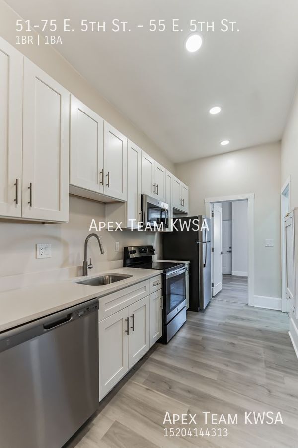 Building Photo - 51-75 E. 5th St.-55 E. 5th St.