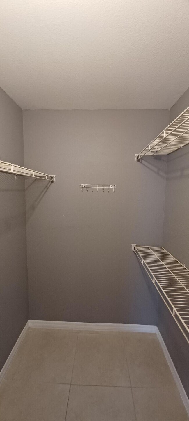 Building Photo - 1401 Village Blvd