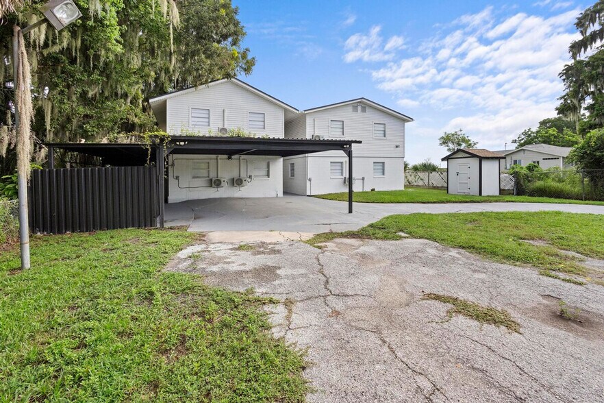 Building Photo - 1882 Lake St