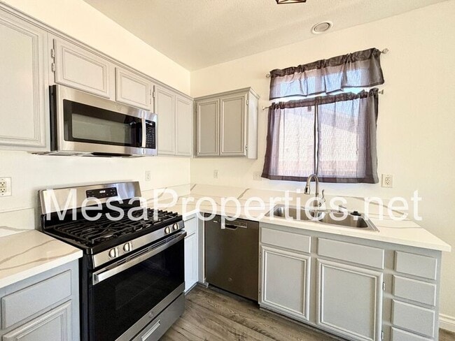 Building Photo - 13034 Lehigh Ct