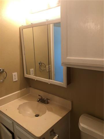 Building Photo - 8767 Carroll Cir