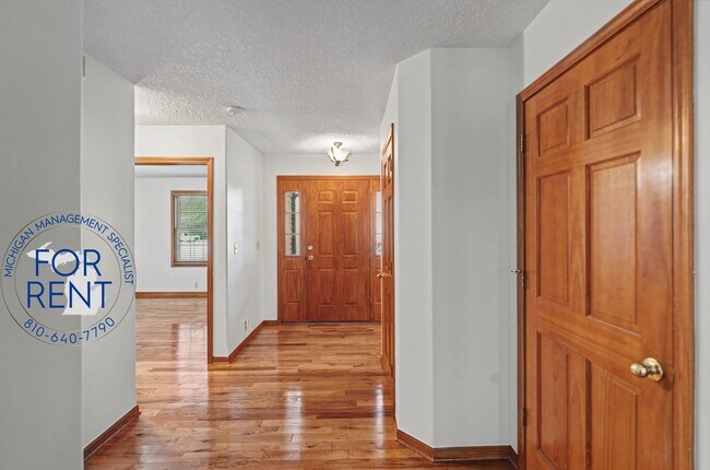 Building Photo - 3175 Rotterdam Dr