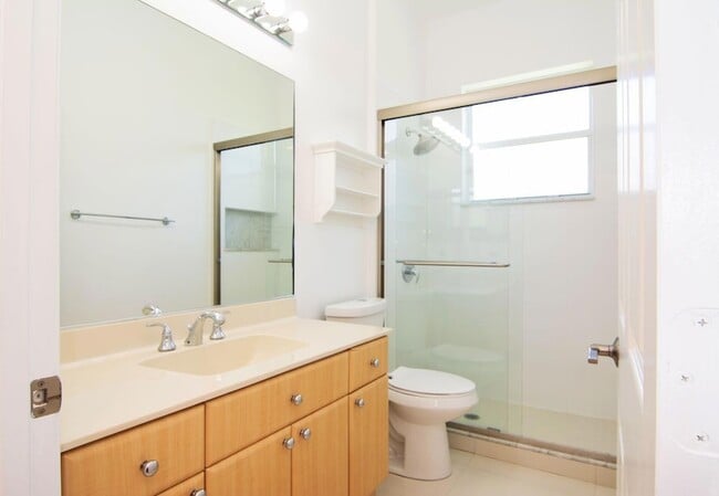 Building Photo - 2002 Schooner Ln