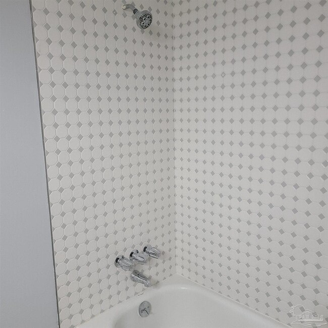 Building Photo - 3014 Ranchette Square