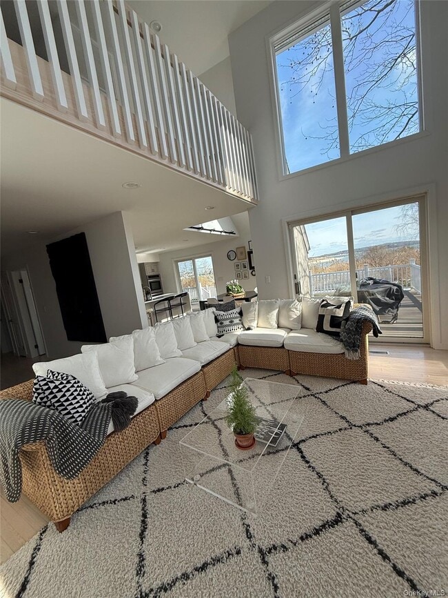 Building Photo - 845 Budds Pond Rd