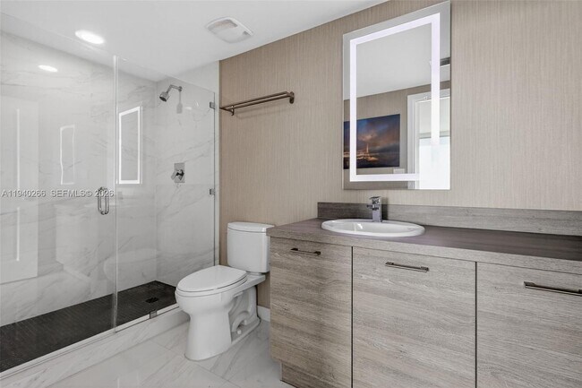 Building Photo - 400 Sunny Isles Blvd