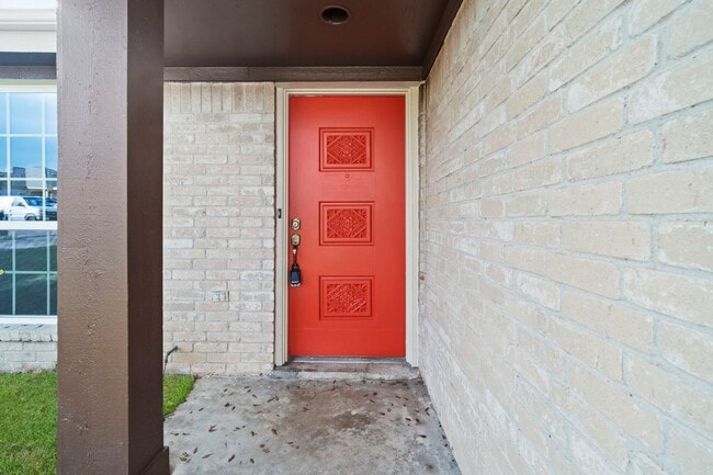 Building Photo - 11567 Willwood Dr