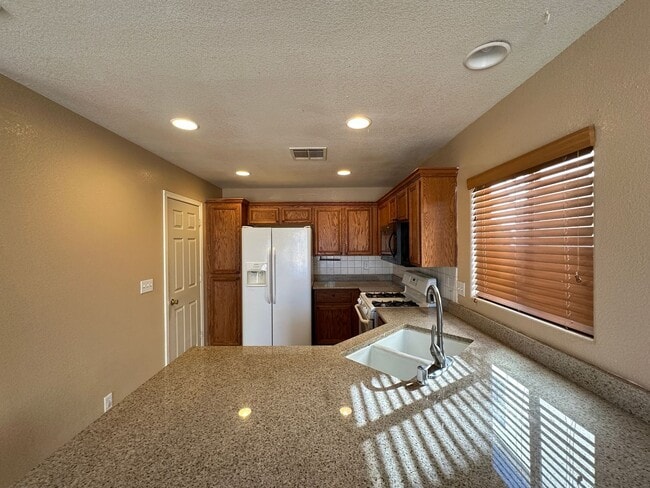 Building Photo - Grand Canyon Terrace