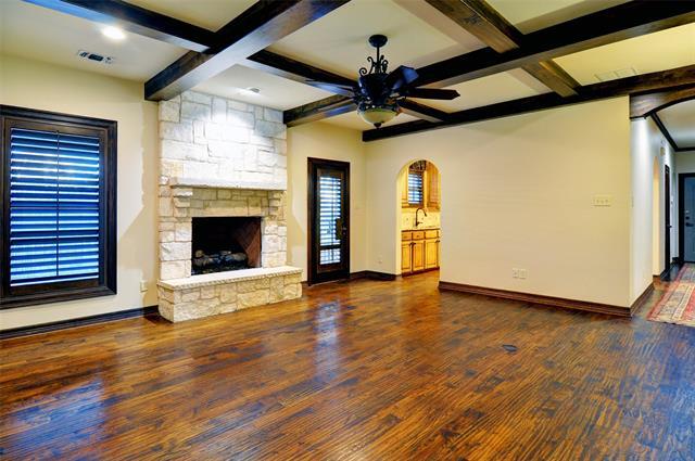 Building Photo - 3407 Penticost St