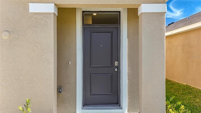 Building Photo - 35541 Kinsey Pt