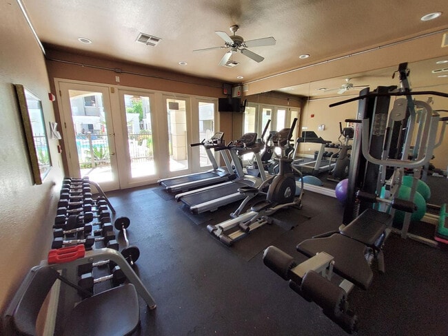 Building Photo - 5303 N 7th St