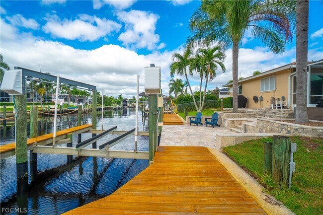 Building Photo - 3510 SE 19th Pl