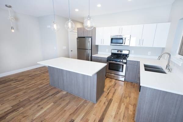 Building Photo - 1610 E Belleview Pl