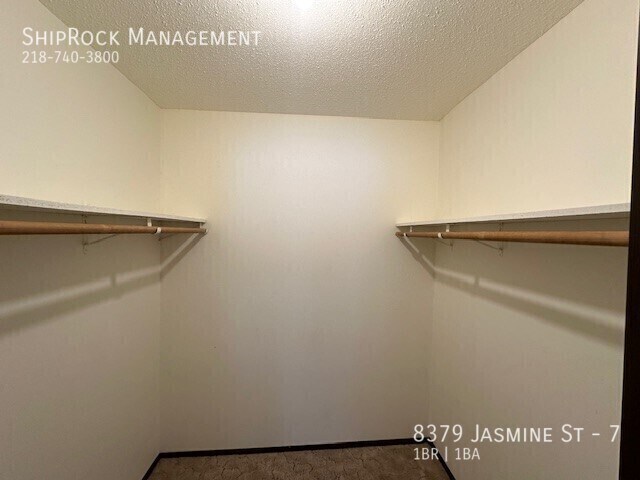 Building Photo - 8379 Jasmine St