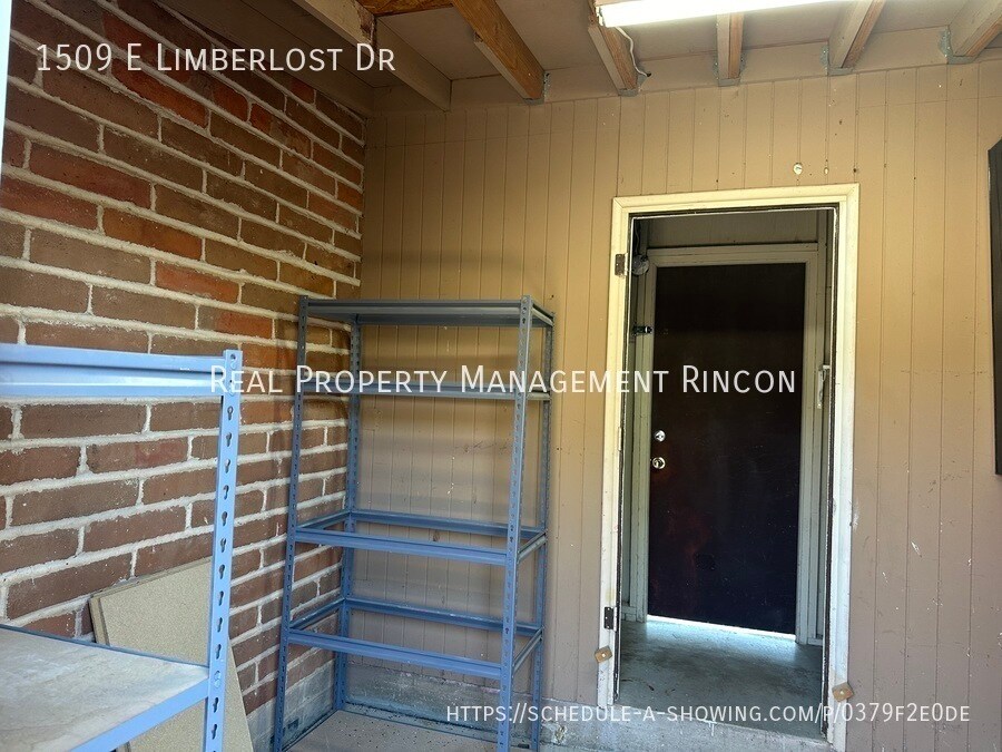 Building Photo - 1509 E Limberlost Dr