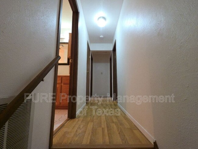 Building Photo - 12709 Burson Dr