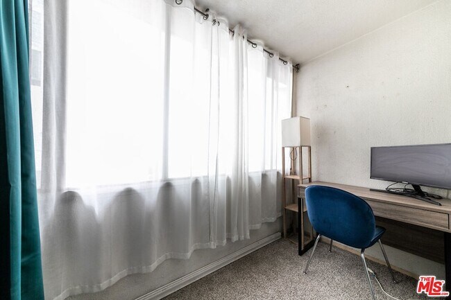 Building Photo - 5232 Corteen Pl