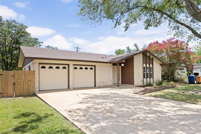 Building Photo - 5803 Eureka Dr