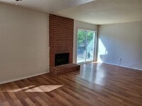Building Photo - 6900 Skillman St