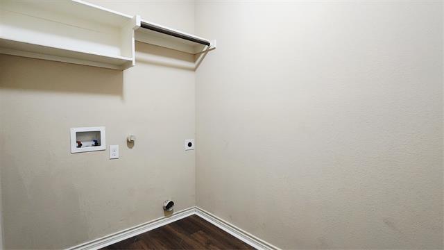 Building Photo - 817 Mist Flower Dr