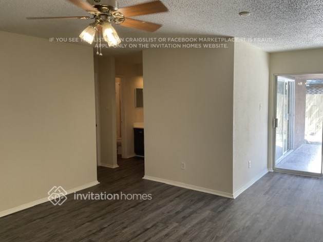 Building Photo - 2138 Wood River Rd