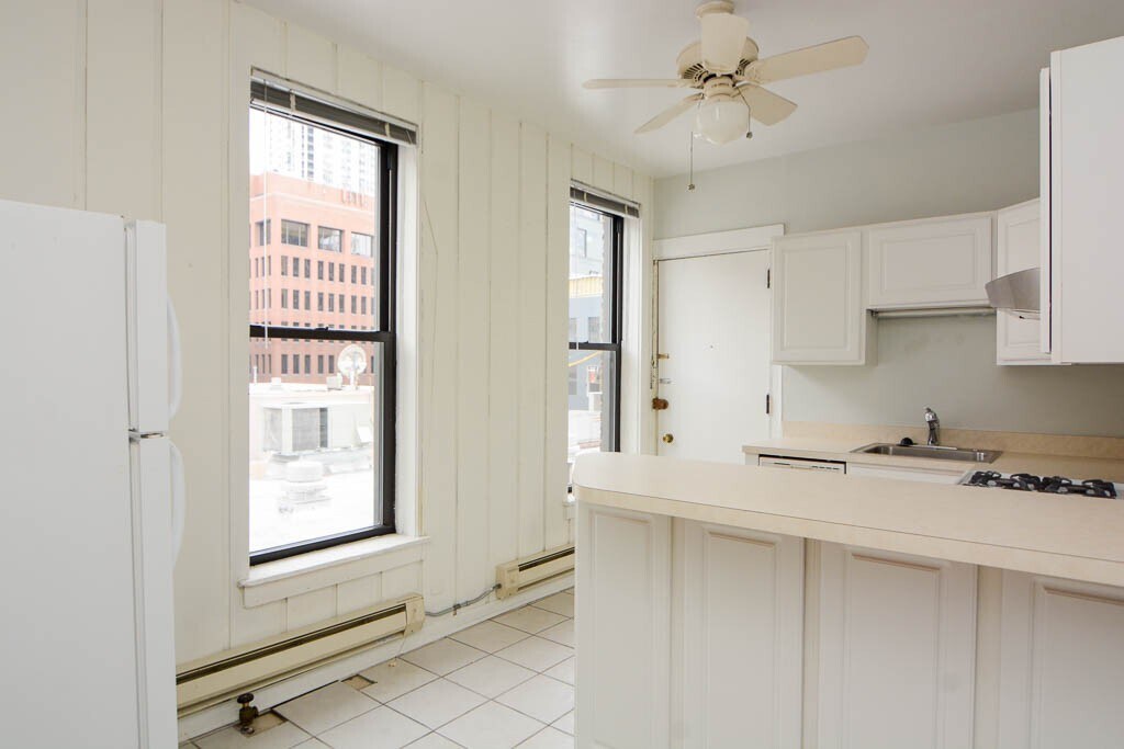 Building Photo - 1219 N Dearborn