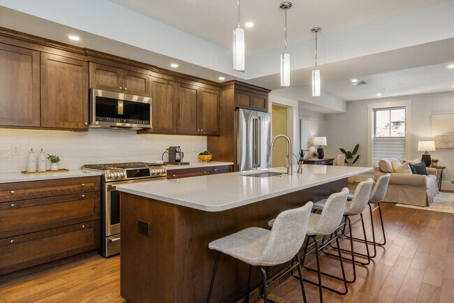 Building Photo - 50 Maplewood Ave