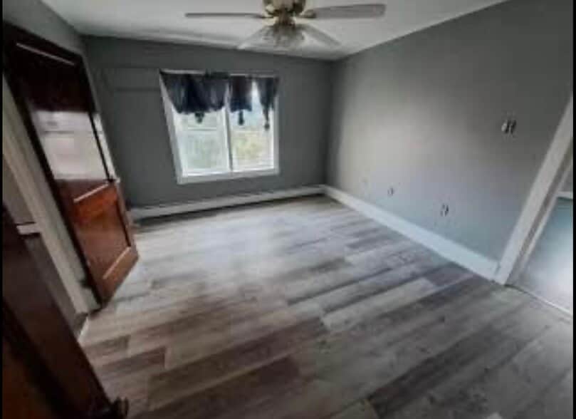 Building Photo - 8939 Pecor St