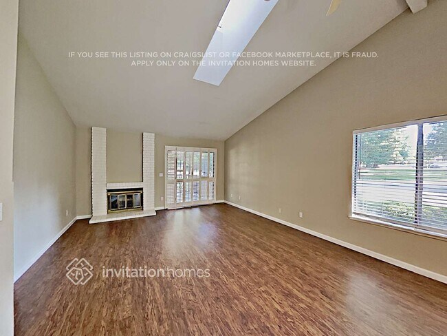 Building Photo - 7015 Calexico Ln