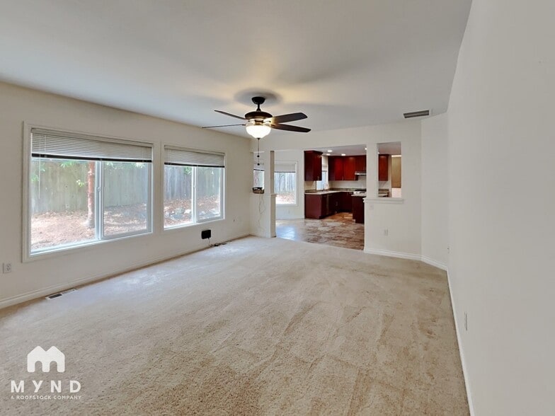 Building Photo - 13327 2nd Ave NE