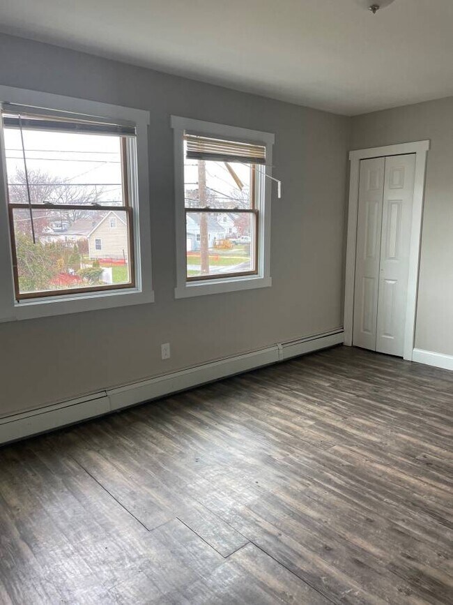 43 Deer St 43 Deer St Wyandanch NY 11798 Apartment Finder