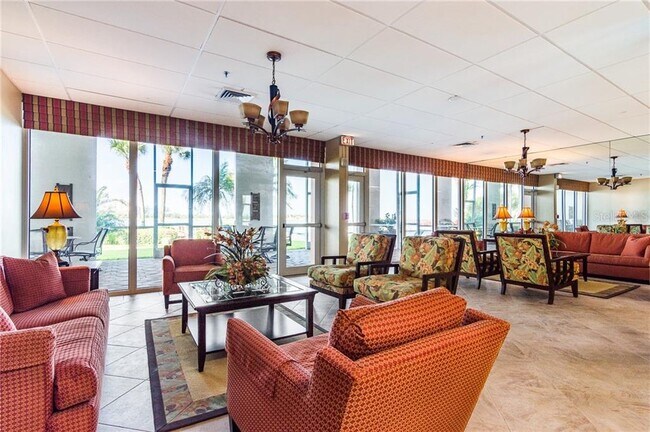 Building Photo - 675 S Gulfview Blvd
