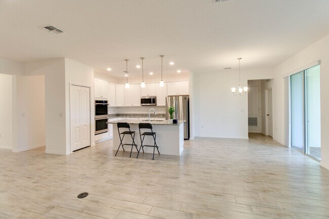 Building Photo - 2525 Carriage Pointe Loop