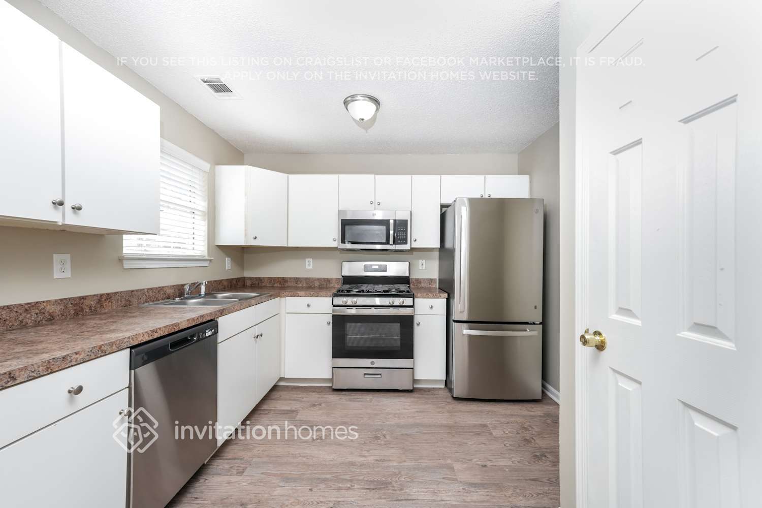 Building Photo - 4799 Score Ct