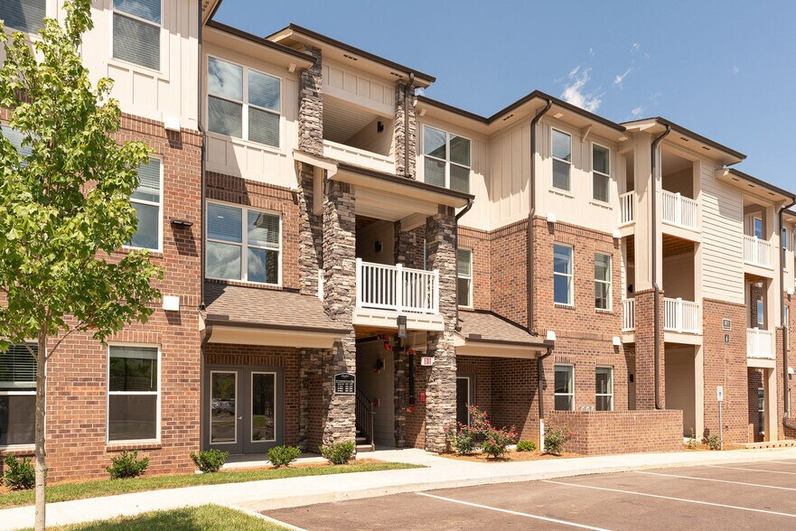 Building Photo - 11610 Vis Ter Wy