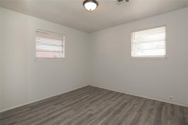 Building Photo - 24 SW 54th St