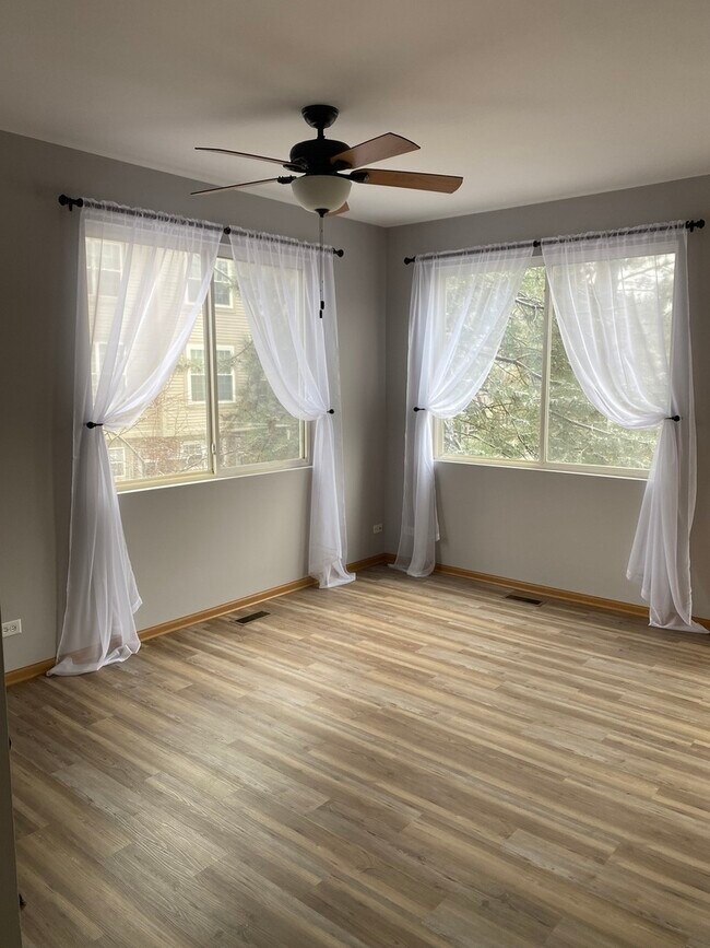 Building Photo - 759 Cherry Creek Dr