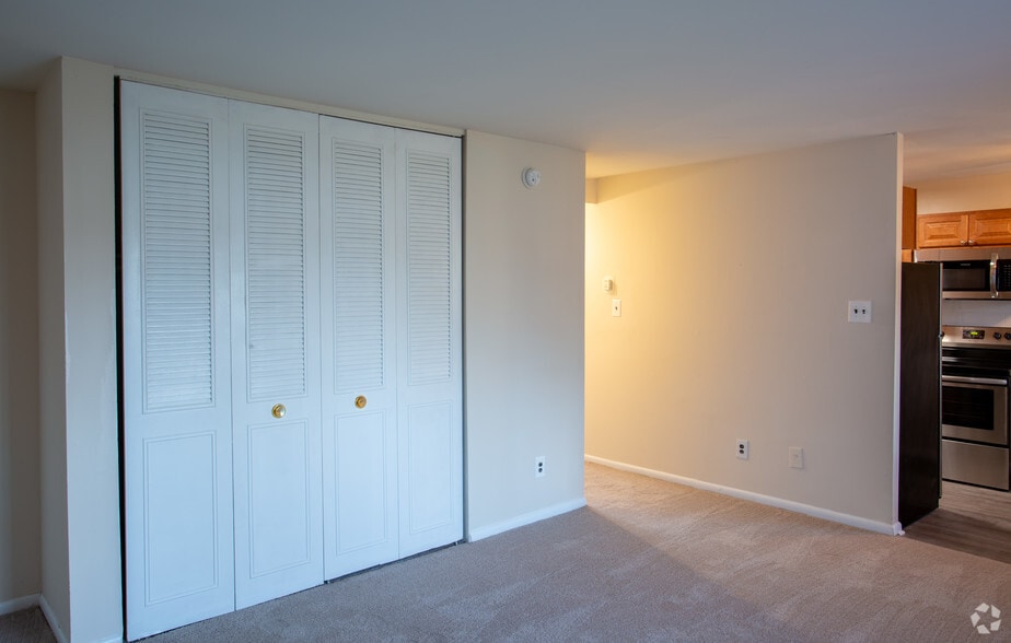 Audubon Court Apartments 2828 Egypt Rd Audubon PA 19403 Apartment