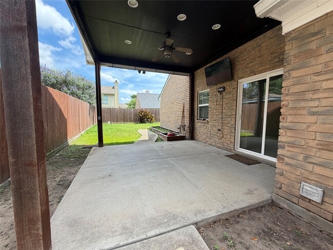 Building Photo - 18142 Glenledi Dr