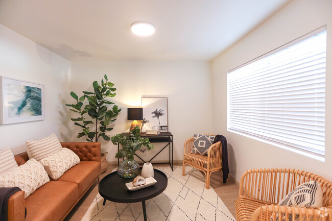 2BR, 2BA-908 SF - One Mosaic Apartments