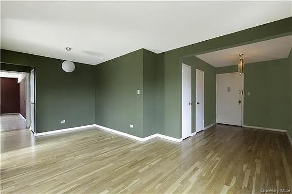 Building Photo - 185 Prospect Expy