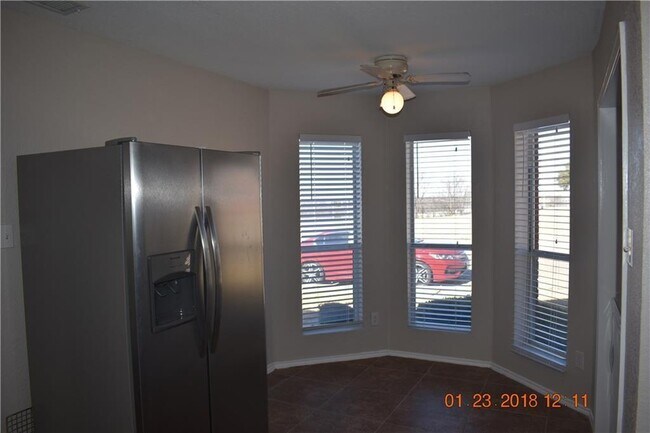 Building Photo - 4736 Morningside Dr