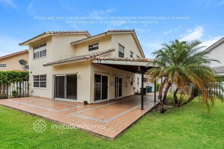 Building Photo - 8927 SW 108th St