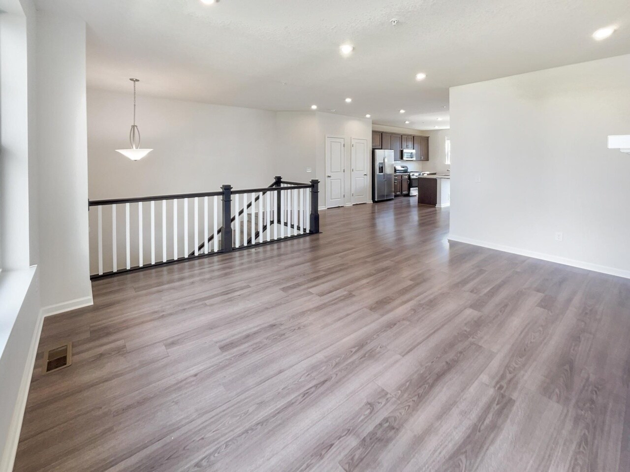 Building Photo - 6964 Huckleberry Dr